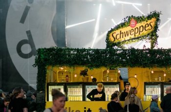 Schweppes Cocktail Bar
